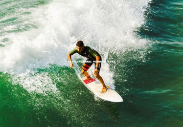 九游会-福建男篮惊险胜出，时刻保持领先，福建男蓝