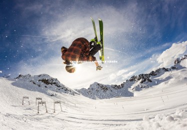 九游会-林书豪坦言CBA与NBA差异显著 节奏调整成取胜关键